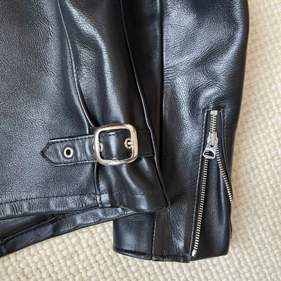 Schott 141 Classic Racer Leather Motorcycle Jacket - Picture 6 of 10